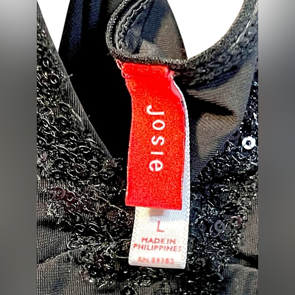 Women’s Josie sleek sequined black cami style tank top - Picture 5 of 7